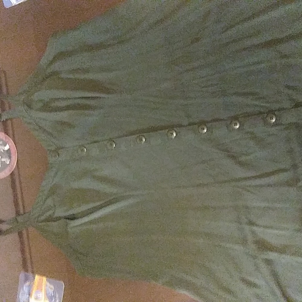 Torrid stretch button down cami - Picture 5 of 8
